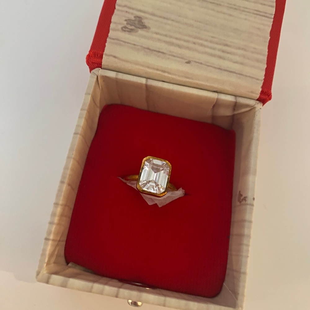 Faux Engagement Ring 4.5